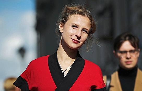 Участницу Pussy Riot ищут по шести делам с долгами в 230 тысяч рублей