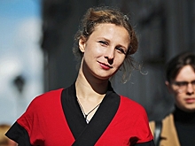 Участницу Pussy Riot ищут по шести делам с долгами в 230 тысяч рублей