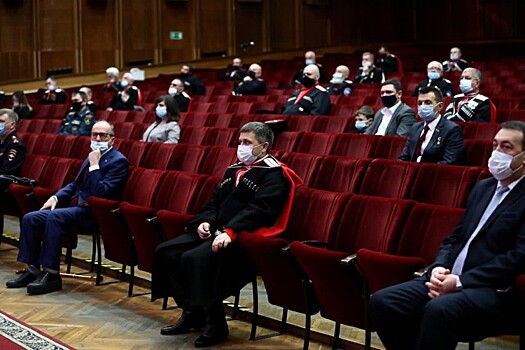 Подозревают в хищении «гуманитарки»: у замглавы Кубани проходят обыски