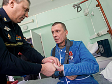 Замминистра обороны РФ генерал-полковник Юрий Садовенко вручил награды участникам СВО в филиале ЦВКГ им. Вишневского