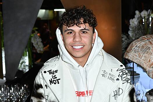 Сделавший себе славу на треше блогер задолжал России 50 миллионов рублей