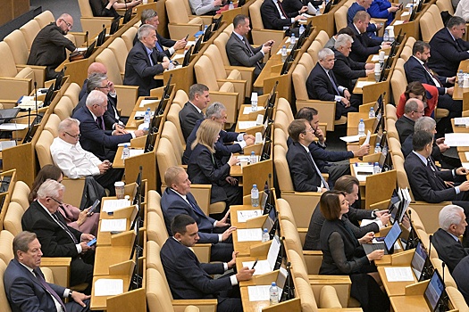 Госдума приняла законы об увеличении ряда штрафов и сборов