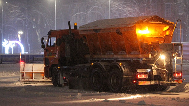 Власти Энгельского района пообещали расчистить Квасниковку от снега