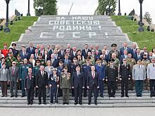 Почёт и гордость: новая мемориальная площадка появилась на Мамаевом кургане