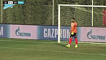 Защитник «Зенита» забил гол со своей половины поля