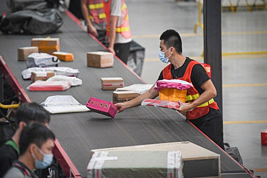 Индустрия экспресс-доставки в КНР переживет ускорение консолидации