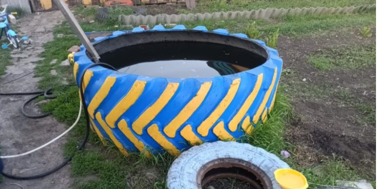 В Омской области 2-летний ребенок утонул в колесе