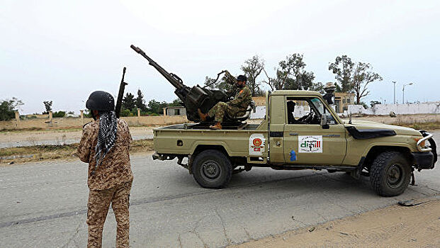 Совбез ООН призвал к прекращению огня в Ливии