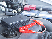 Как выбрать бустер для аккумулятора, чтобы не убить электрику авто