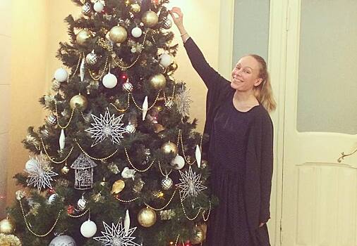 Актриса Ольга Ломоносова показала свою повзрослевшую старшую дочь