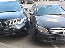 Необычный способ от российских автолюбителей, который спасет от эвакуатора