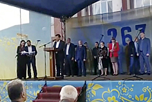 На Украине мэр с трудом поздравил жителей с Днем города на государственном языке