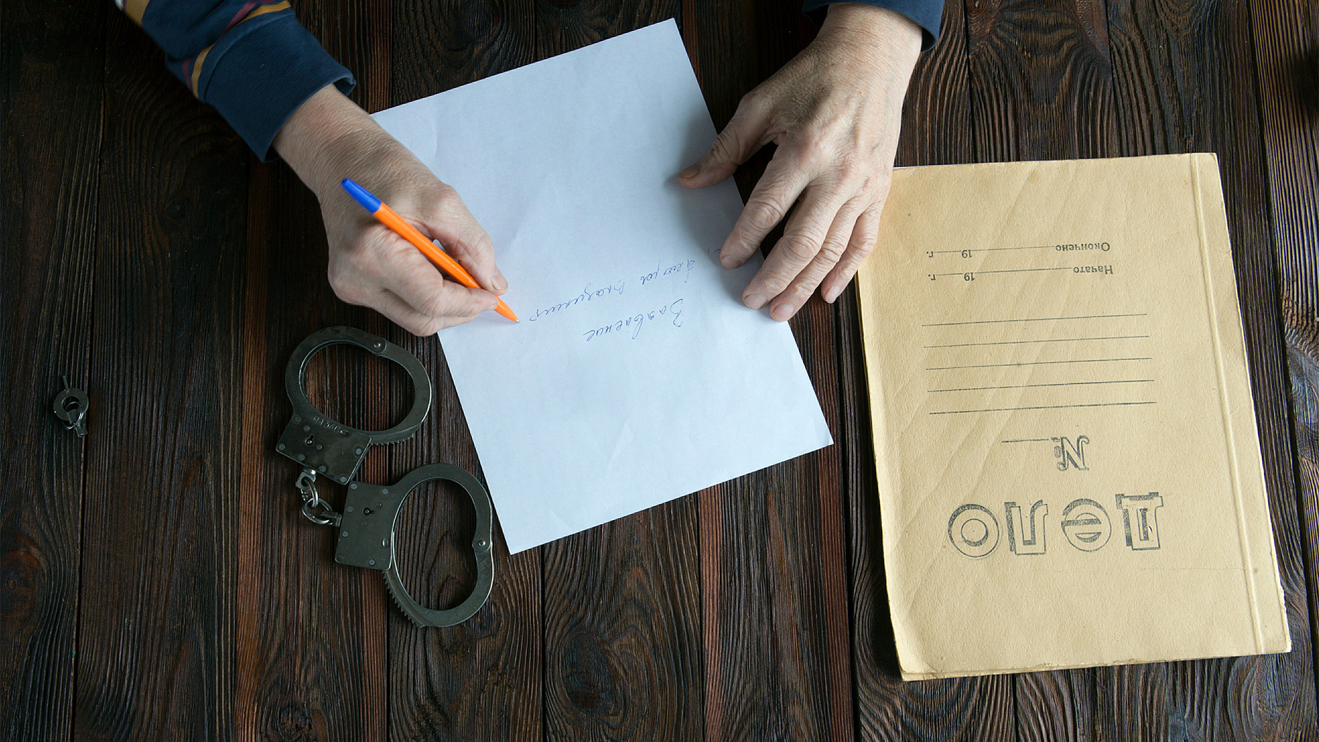 Как фальшивые строители используют нейросети, чтобы обмануть вас в ремонте