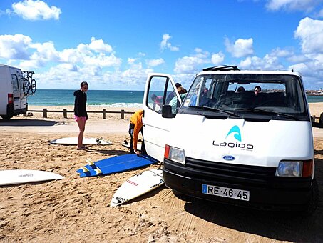 Заглавное изображение Школа серфинга Lagido Surf House