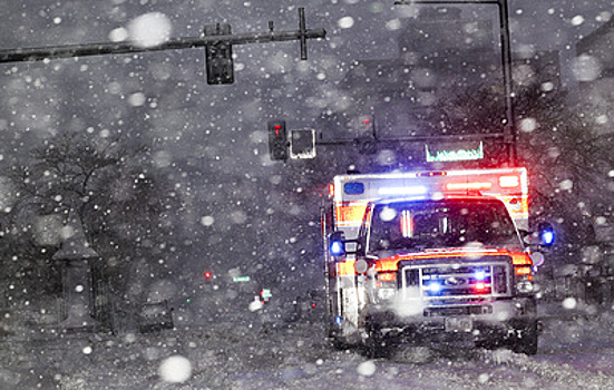 В штате Мэн на месте крушения самолета работают экстренные службы