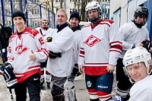 Хоккейный турнир «Дворовая шайба - 2022» завершил зимний сезон