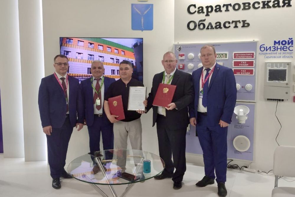 Саратовские предприятия заключили контракты на выставке «Иннопром. Центральная Азия»