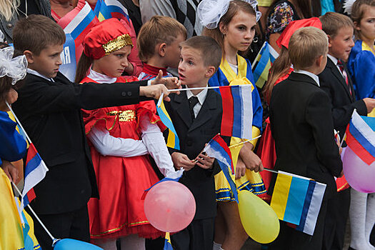 Отношение россиян к Украине ухудшается, а украинцев к России – улучшается