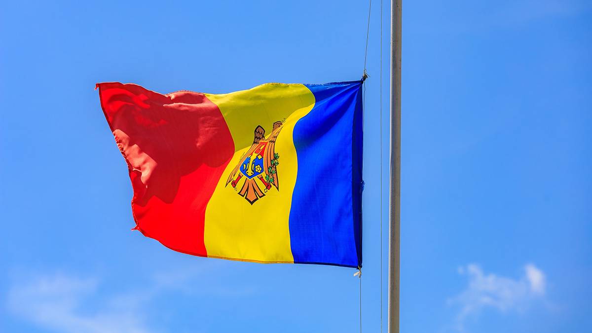 Правительство Молдавии 20 минут транслировало брифинг премьер-министра без звука