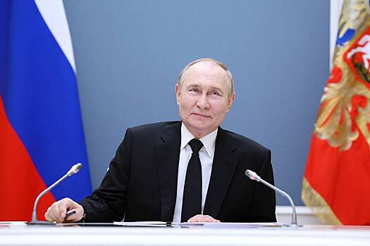 Раскрыт процесс создания фамильного древа Путина