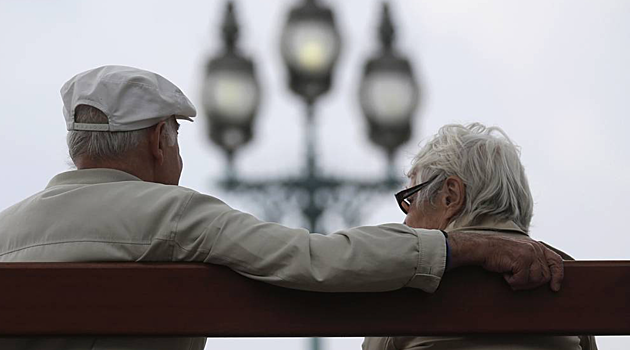 Озвучены 10 поблажек пенсионерам: за что можно не платить