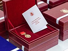 С.Собянин в честь 100-летия московской скорой помощи наградил ее работников