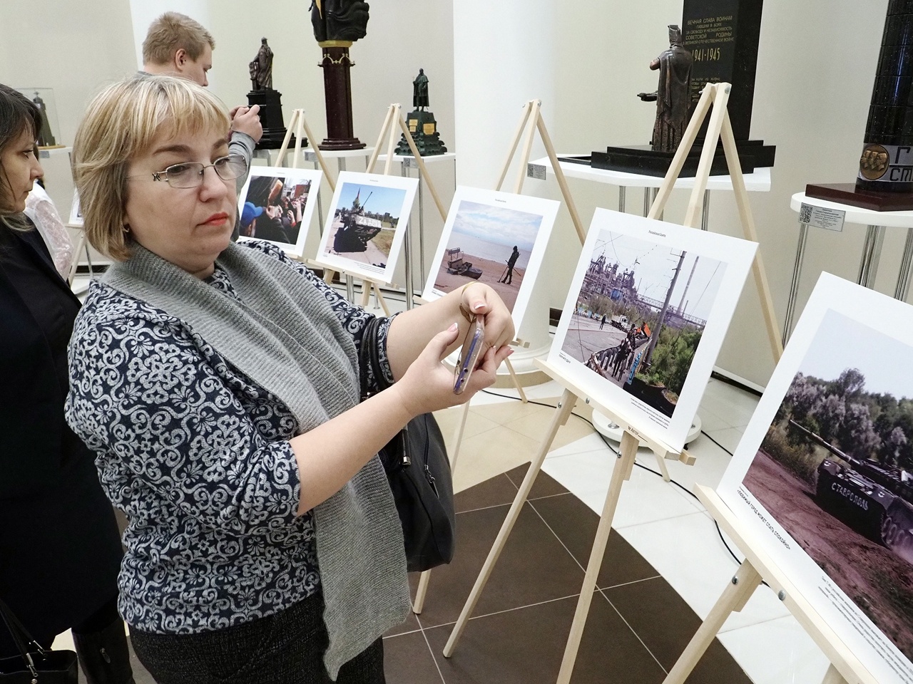 В Саранске открылась фотовыставка военкора 