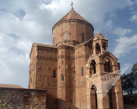 Армянская церковь Ахтамара переживает туристический бум