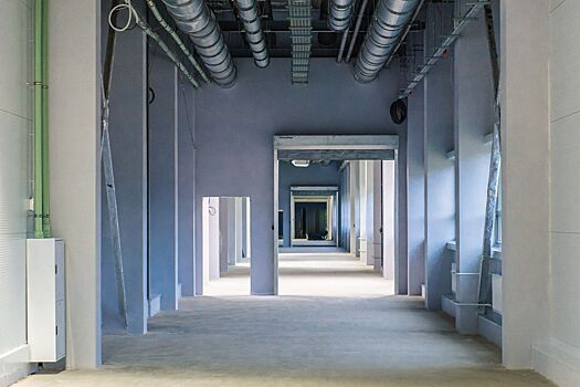 Город выставил на торги два здания на востоке и северо-западе столицы