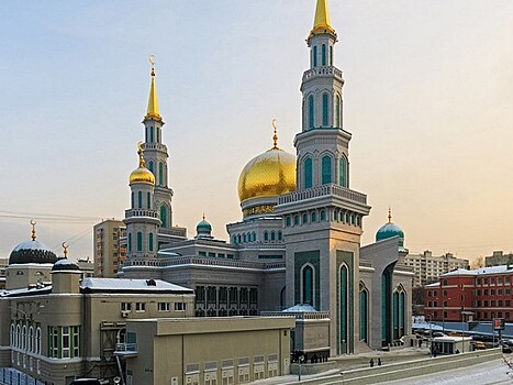 Московская соборная мечеть организует выставку "Мир Корана" и неделю мусульманского кино