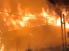 Крупный пожар в кафе разгорелся в подмосковном Тучкове