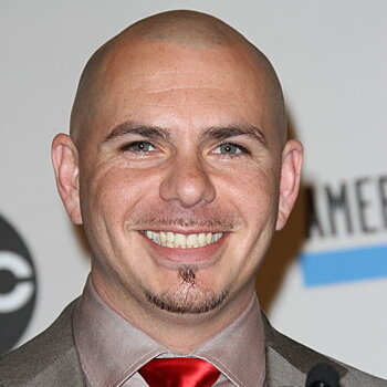 Питбуль посвятил новый испаноязычный альбом отцу (Слушать)