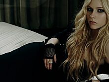 Кумир тинейджеров 2000-ых: как закатилась звезда Аврил Лавин