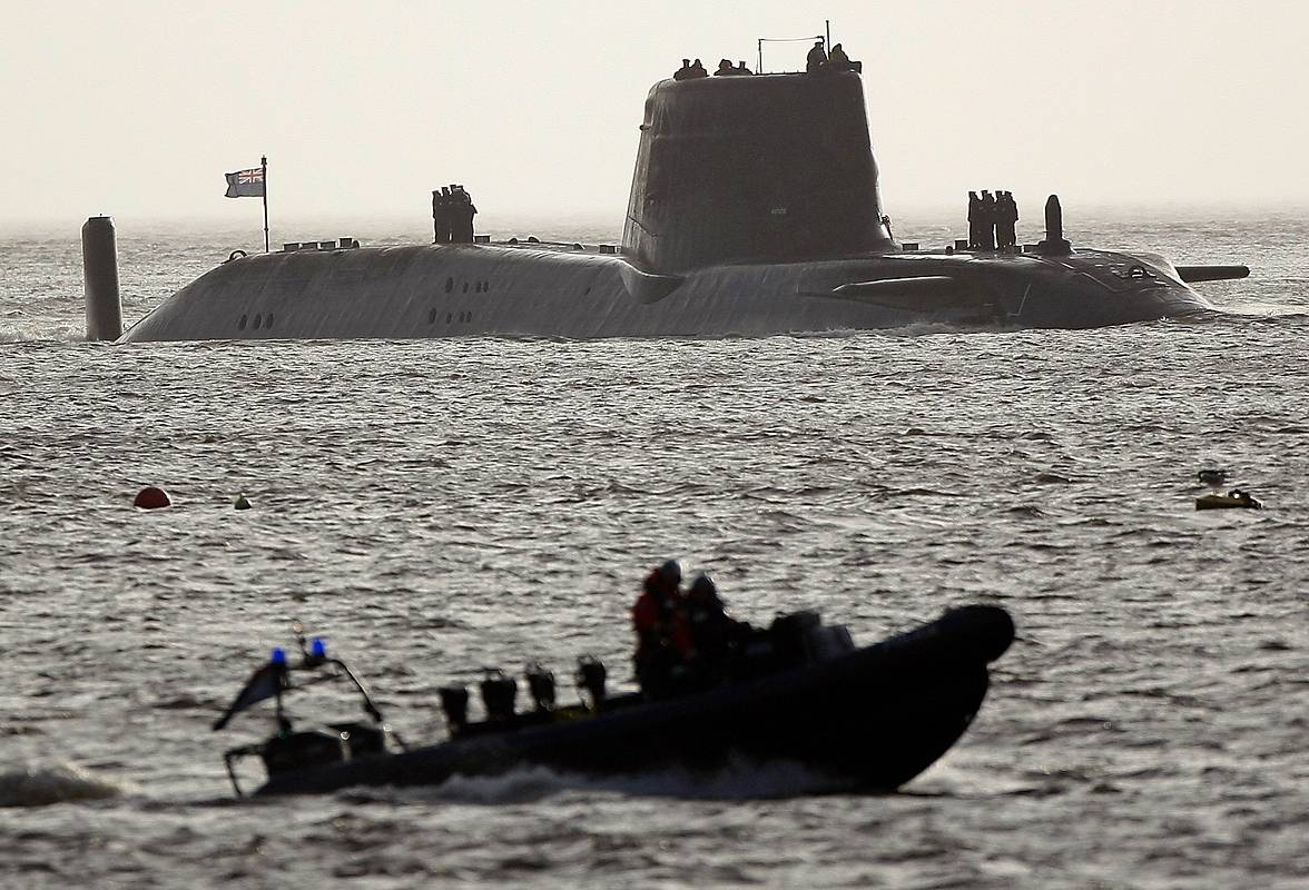 Британия осталась без атомных подлодок