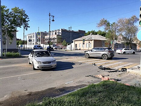В Оренбурге на улице Краснознамённой в ДТП пострадала девушка-подросток
