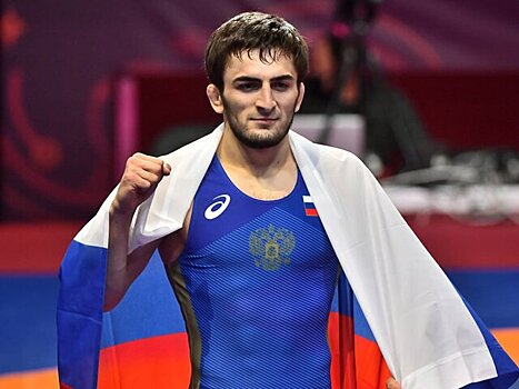 Российский борец Магомедов стал серебряным призером чемпионата мира по борьбе