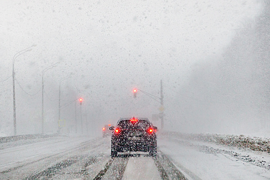 Мощные снегопады обрушились на Балканы: тысячи человек остались без электричества