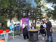 Рекорд приготовленной суворовской каши установлен в Искитимском районе