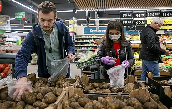 На российских складах скопились рекордные запасы картофеля