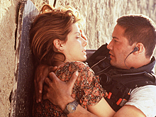 Агент ФБР, астронавт и гениальная воровка: лучшие роли Сандры Буллок