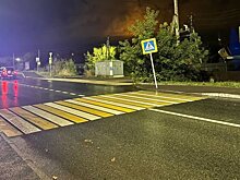 В Казани водитель фургона сбил трех подростков на переходе и скрылся