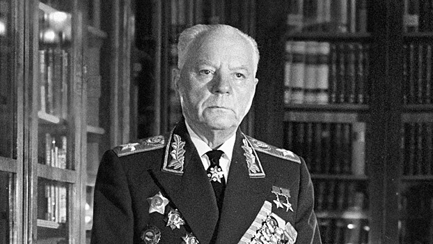 Самый богатый пенсионер СССР: сколько было денег у Ворошилова