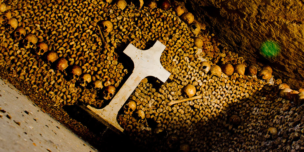 Самые мрачные катакомбы мира