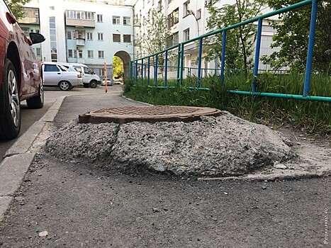 Дорожники просят убрать антивандальные люки