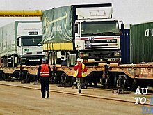 Чтобы разгрузить автодороги в Украине, введут контрейлерные перевозки