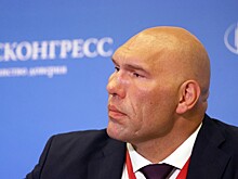 Валуев рассказал, кто должен отвечать за гибель 14-летнего боксера
