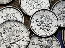 Экономист советует покупать осенью чешскую крону