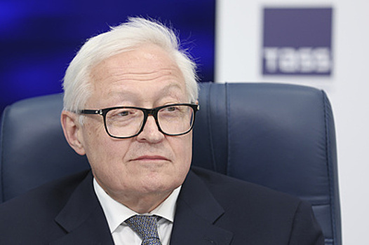 Рябков: США необходимо вернуть дипсобственность России