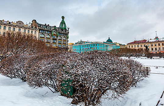 В Санкт-Петербурге на 8 Марта разобрали почти все недорогие отели