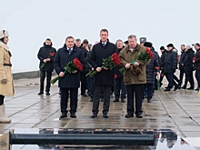 Мамаев курган в Волгограде посетили Владимир Устинов и Дмитрий Патрушев